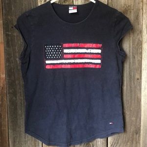 Short sleeve Tommy girl tee with flag